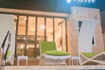 هتل Ramede Resort