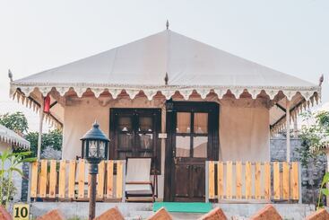 هتل Rawai Luxury Tents