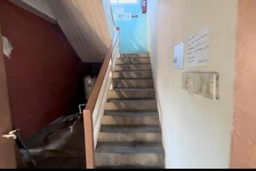 هتل Seabreeze Beach Lodge