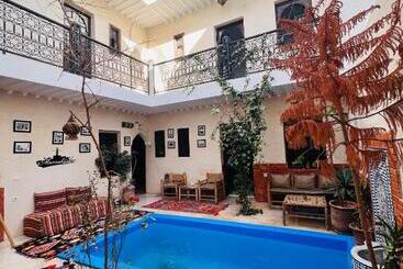 Riad 46