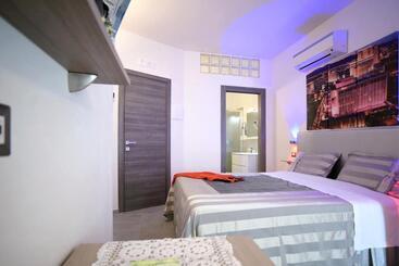 The Stunning B&b