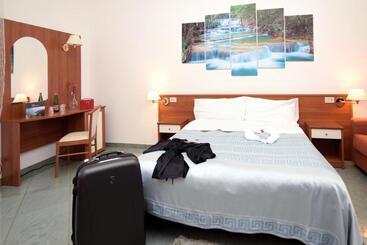 The Stunning B&b