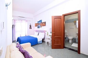 The Stunning B&b
