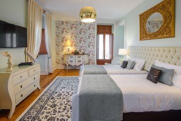 تختخواب و صبحانه Chalet Vitorino