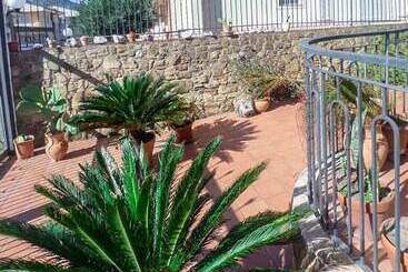تختخواب و صبحانه Dolce Casa N41
