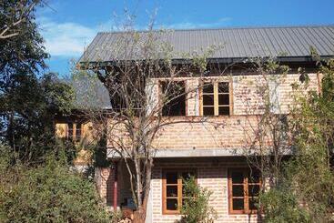 Thitaw Two B&b