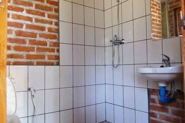 Thitaw Two B&b