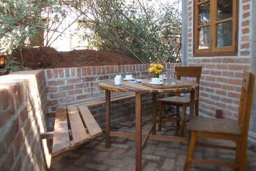Thitaw Two B&b
