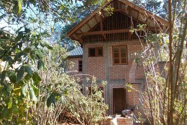 Thitaw Two B&b