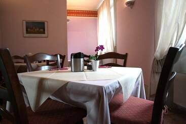 هتل Locanda Ca’ Rossa