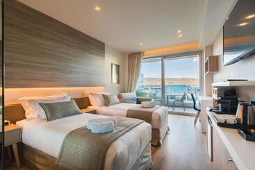 هتل Oniros Residences