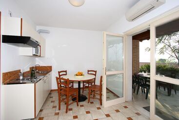 هتل Piani Di Clodia Holidaypark