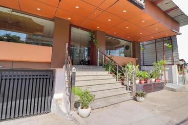هتل Super Townhouse Haridwar Near Har Ki Pauri
