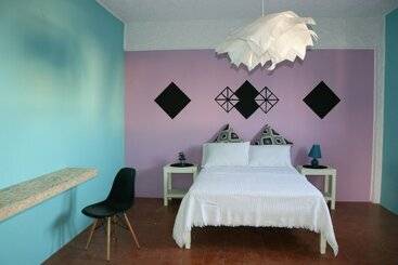 هتل The Bongos Socially Conscious Rooms, Part Of The Room Rate Goes To Charity