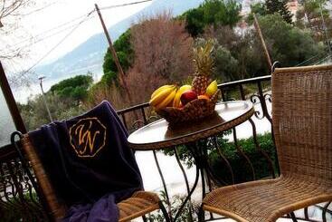 هتل Villa Nickolas