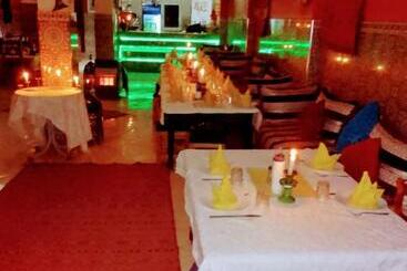 پانسیون Restaurant Dar Al Madina