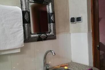 پانسیون Restaurant Dar Al Madina