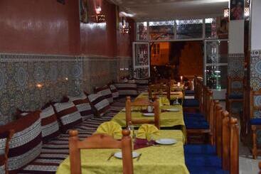 پانسیون Restaurant Dar Al Madina