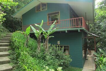 تختخواب و صبحانه Hospedaje Mariposa