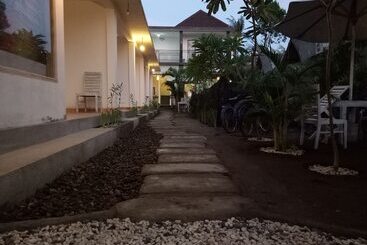 تختخواب و صبحانه Palm Trees Villas