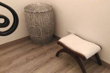 تختخواب و صبحانه Suites Inn Lagos