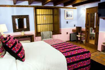 هتل Casa Santa Lucia