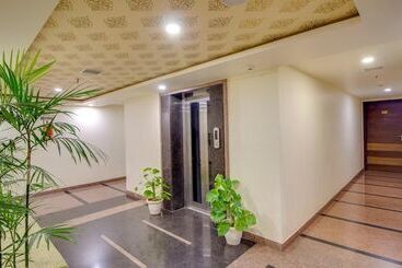 Golden Eagle By Wizowll Group Of Hotels