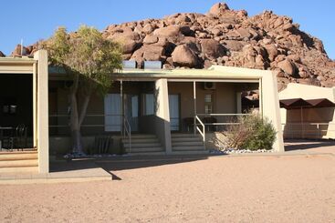 هتل Namib Naukluft Lodge