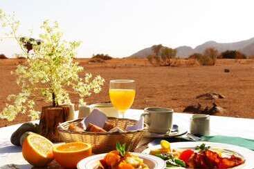 هتل Namib Naukluft Lodge