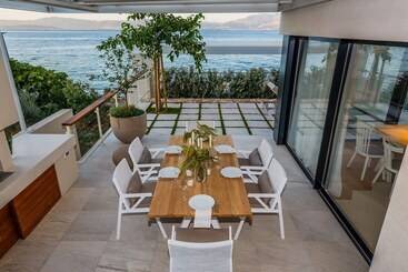Omega Villas Complex