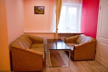 پانسیون Guest House Alyans