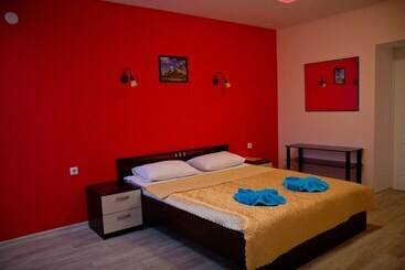 پانسیون Guest House Alyans