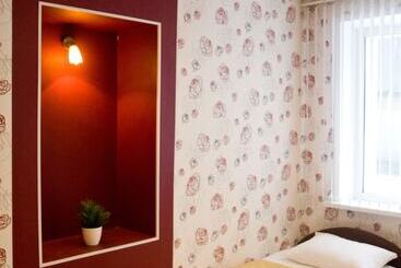 پانسیون Guest House Alyans