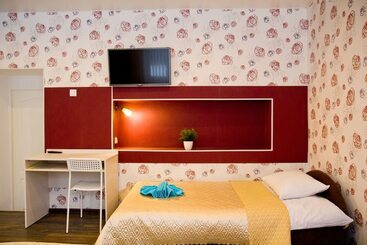 پانسیون Guest House Alyans