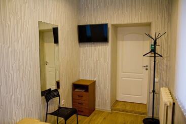 پانسیون Guest House Alyans