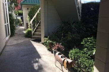 Raceway Motel