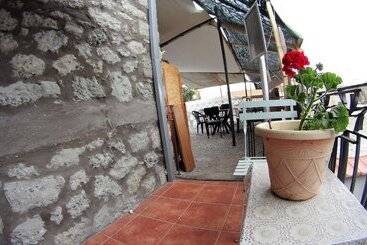 Host El Greco   Hostel