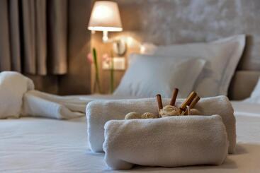 تختخواب و صبحانه Villa Luna Trogir