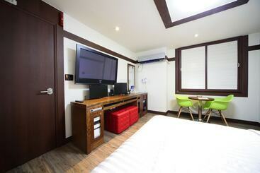 Castle Motel Iksan