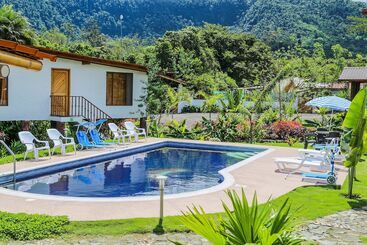 هتل Coffee Lodge Cristal Glamping & Spa
