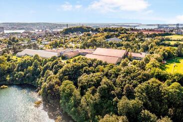 هتل Danhostel Nørresundby Skansen
