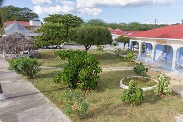 هتل Golden Sands Guest House