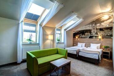 هتل Loft 1898