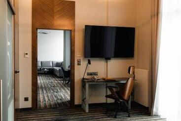 هتل Loft 1898