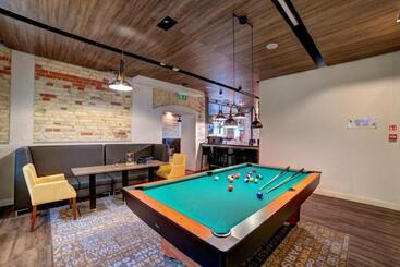 هتل Loft 1898