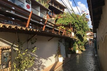 هتل Pousada Aroeira Eco