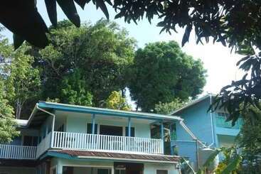 هتل Rekona Lodge