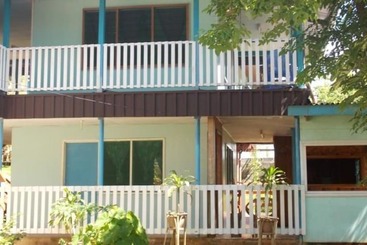 هتل Rekona Lodge