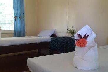 هتل Rekona Lodge