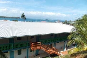 هتل Rekona Lodge